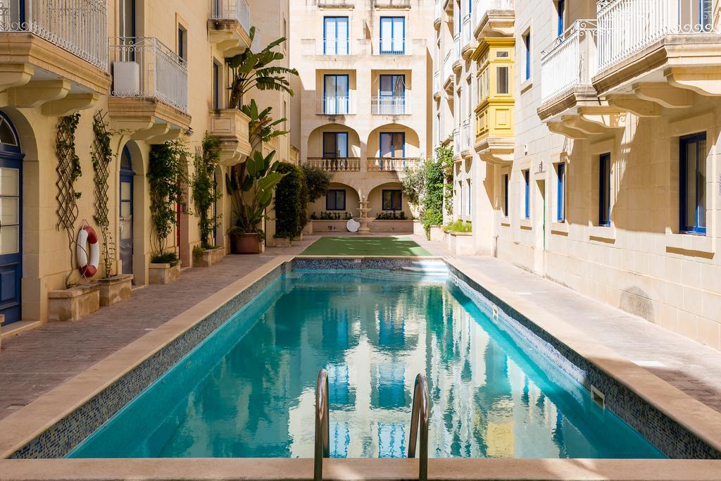 Ferienwohnung Seaview Luxury Penthouse With Shared Swimming Pool Għajnsielem Exterior foto